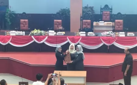 DPRD Kabupaten Mojokerto Setujui Raperda Tentang Perubahan APBD TA 2023