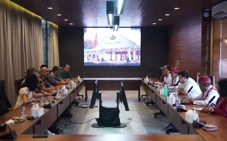 Mas Dhito Buka Peluang Pertukaran Pelajar dan Beasiswa Bagi Siswa Boarding School