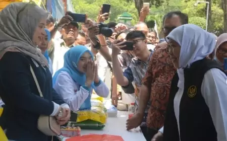 Gubernur Jatim Pastikan Stok Beras Aman Sampai Akhir Tahun 