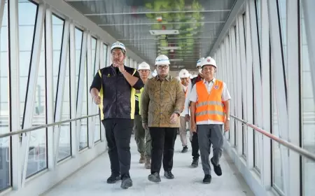 Bersama Menpora, Mas Dhito Cek Bandara dan Stadion