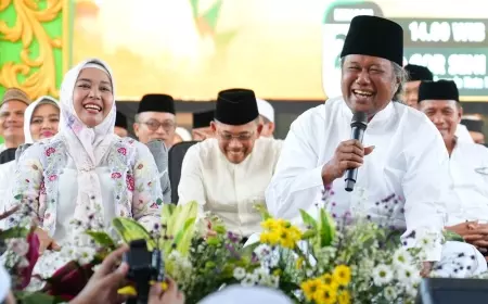 Semarak Kenduri 5000 Layah, Ning Ita Bareng Gus Muwafiq Peringati Maulid Nabi Muhammad SAW