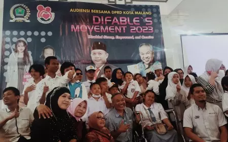 Beri Motivasi Kepada Penyandang Disabilitas Kota Malang, Dr Aqua Dwipayana: Ada Raksasa di Dalam Diri Kita