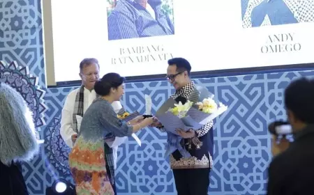 Mego Andy Cahyono, Berawal Dari Hobi Hingga Menjadi Hairdresser Artis Nasional