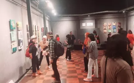 Karya Visual Art Bertajuk '30 Senti' Dipamerkan, Seniman Perupa Tonjolkan Ekspresif Ide Tanpa Batas