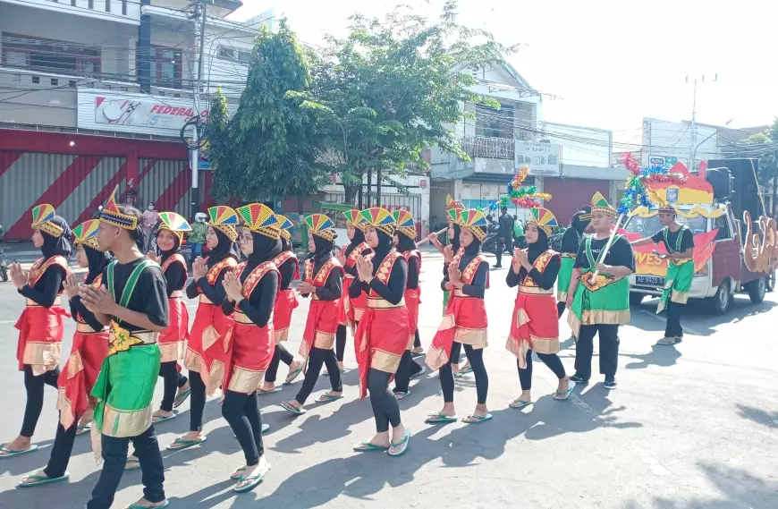 SMA Negeri 1 Madiun, Gelar Karnaval Sebagai Bentuk Pembelajaran P5