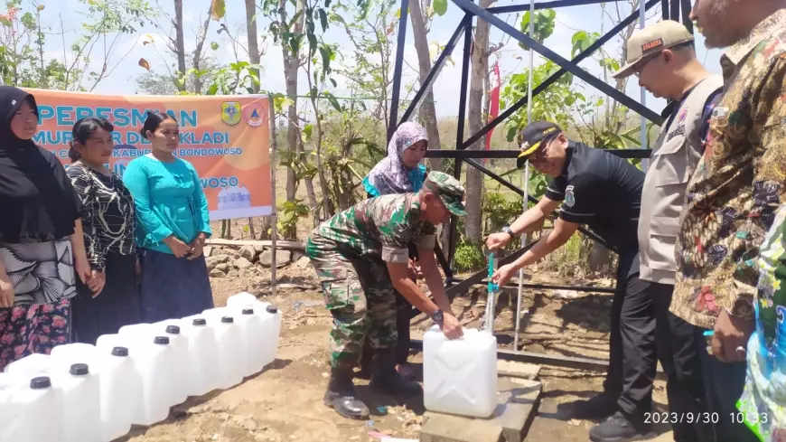 BPBD Bondowoso Penuhi Kebutuhan Air Bersih Warga Desa Kladi