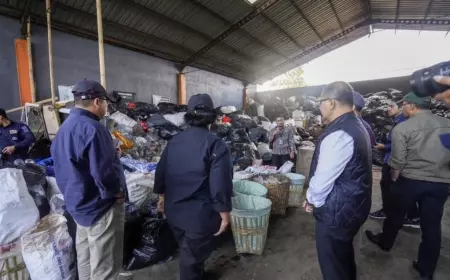 Menteri Lingkungan Hidup Dan Kehutanan Melakukan Sidak Ke TPA Tlekung