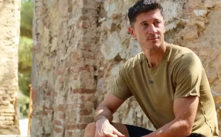 Barcelona Dihantam Cedera Robert Lewandowski