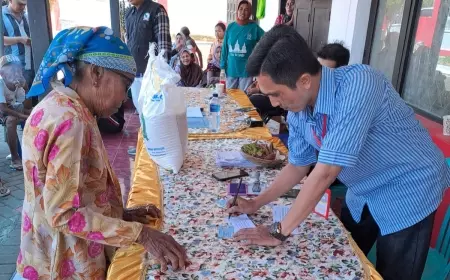 Bulog Banyuwangi Distribusikan Bantuan Pangan Alokasi Bulan Oktober
