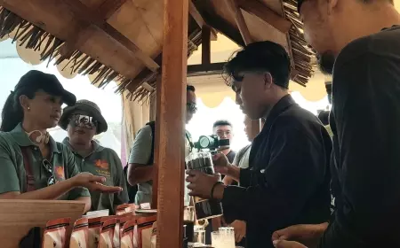 Ketua Bhayangkari Akui Kenikmatan Kopi Banyuwangi