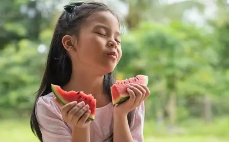 Waktu Terbaik Makan Buah, Antara Mitos dan Fakta