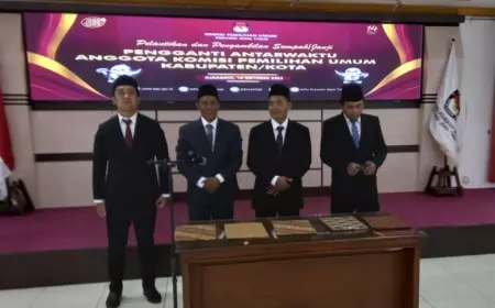 Komisioner KPU Kota Batu Resmi Dilantik Menggantikan Mardiono