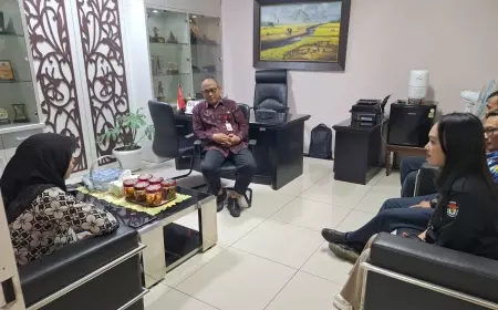 Belum Masa Kampanye, KPU Kota Batu Berkoordinasi Dengan Bakesbangpol Perihal APK