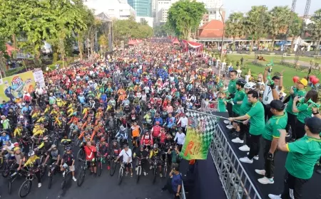 Wakil Gubernur Jatim Lepas Peserta Fun Bike Hari Jadi Jatim ke-78
