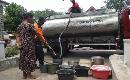 Kemarau Panjang, Pemkot Blitar Minta Warga Lapor Jika Kekurangan Air Bersih