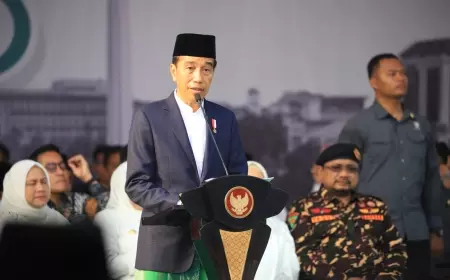 Menjadi Pembina Apel Hari Santri 2023, Jokowi Informasikan Akan ada Tambahan Kuota Haji