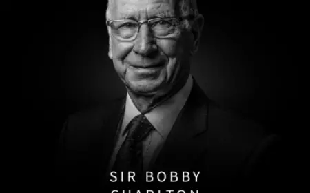 Sir Bobby Charlton Tutup Usia 