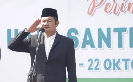 Hari Santri Nasional 2023 :  Jihad Peradaban, Perjuangan Intelektual Melawan Kebodohan