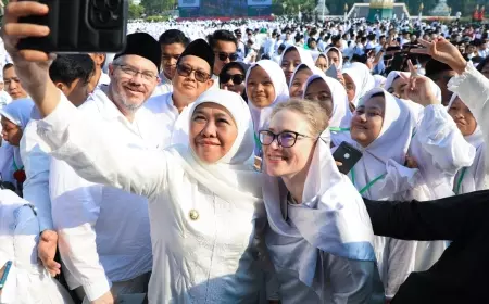 Gubernur Jatim : Santri Harus Ambil Peran Cegah Perpecahan Akibat Suksesi 2024