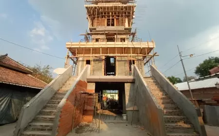 Libatkan BPCB Trowulan, Pembangunan Menara Masjid Kuncen Telan Anggaran Rp 1,3 Miliar
