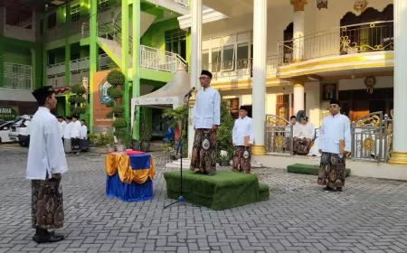 Momen Hari Santri, Ponpes Wahid Hasyim Siap Menyongsong Indonesia Emas 2045
