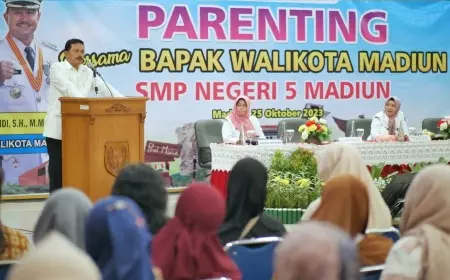 Wali Kota Madiun Bakal Fasilitasi Anak Daerah Kuliah ke Luar Negeri