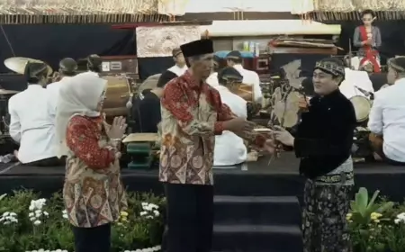 Pemkab Madiun Sebut Wayang Kulit Mampu Perkuat Ekonomi Masyarakat