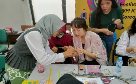 Sang Sang Univ Korea Hadirkan Festival Tradisional Korea Selatan Anti Mainstream di Surabaya