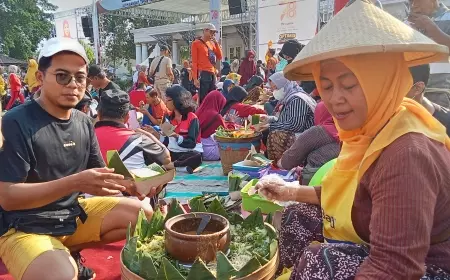 3.500 Porsi Nasi Pecel Jalan Santai Bakorwil Madiun, Ludes dalam Hitungan Menit