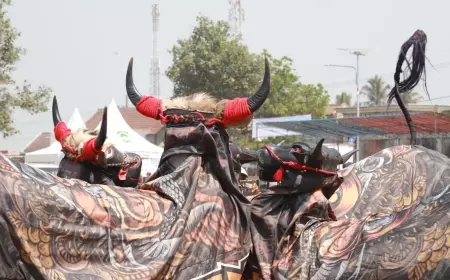 Bupati Malang Buka Expo UMKM Poncokusumo dan Festival Bantengan