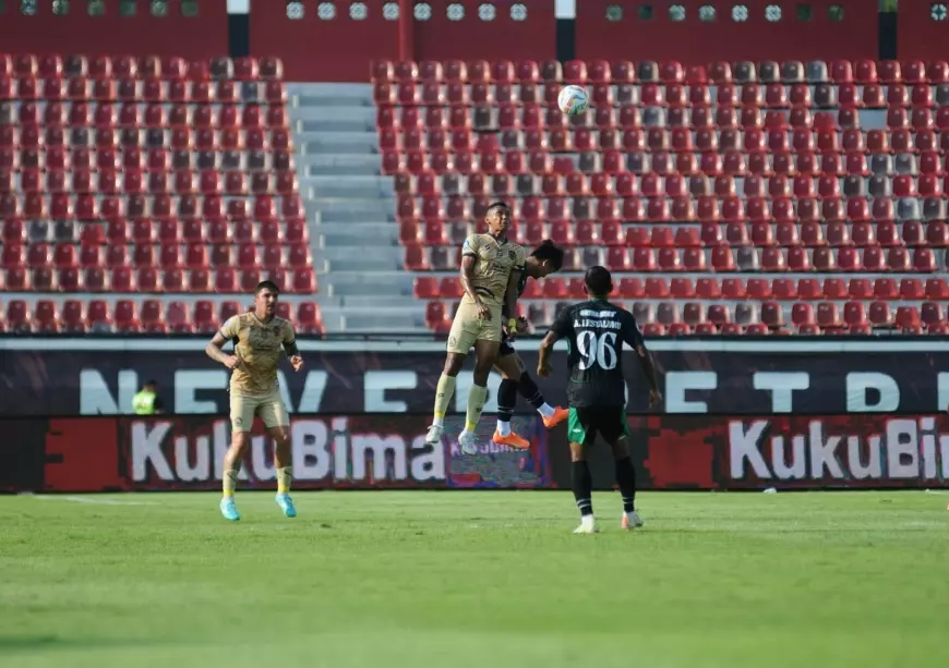 Hasil Liga 1, Dua Gol Penalti Gustavo Antarkan Arema FC Menang Tipis dari PSS Sleman