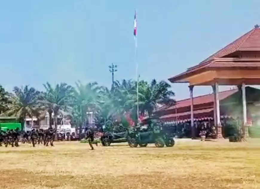 'Kerusuhan' Terjadi Saat Upacara HUT Ke-78 TNI di Alun-Alun Madiun