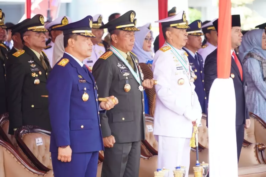 Pangdivif 2 Kostrad Hadiri HUT Ke-78 TNI di Koarmada II Surabaya