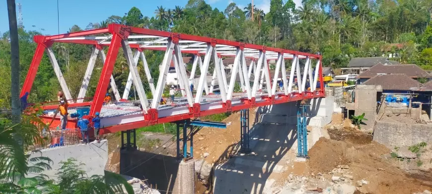 Sebelum Akhir Tahun, Jembatan Penghubung Malang - Lumajang  Rampung