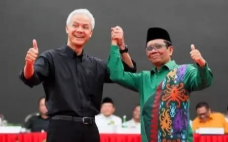 45 Ribu Massa Bakal Langitkan Doa Bareng Ganjar-Mahfud MD di Stadion Gejos Gresik