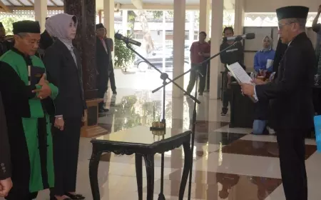 Lantik Pj Sekda, Begini Pesan Pj Bupati Bondowoso