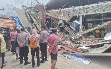 Dua Tukang Service AC Menjadi Korban Ambruknya Indomaret di Wonokerto Bantur Kabupaten Malang