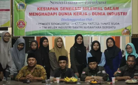 Dinamika Industrialisasi Makin Ketat, Generasi Milenial Gresik Dituntut Berbenah
