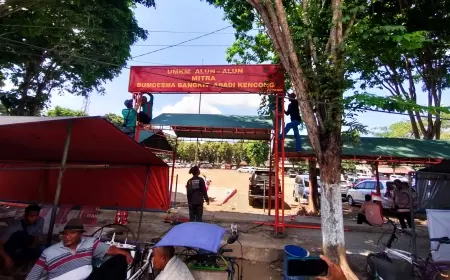 Ini Cara Camat Kencong Sulap Alun-Alun Kencong Menjadi Barometer UMKM
