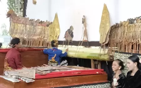 Pj Wali Kota Malang Apresiasi 5 Dalang Cilik Tampilkan Pagelaran Wayang Kulit