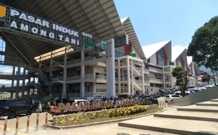 Pedagang Nilai Tak Etis Parpol Kampanye di Pasar Among Tani Batu