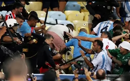 Suporter Rusuh, Laga Brazil vs Argentina Ditunda Satu Jam