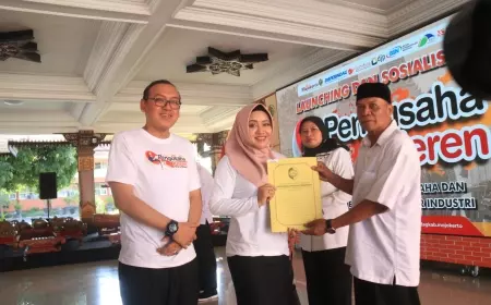 Bupati Mojokerto Dorong UKM Lengkapi Legalitas