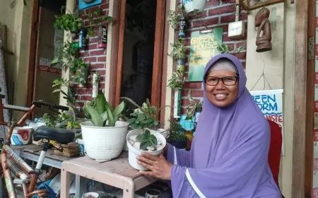 Kisah Yaning: Dari Benci Hingga Menjadi Sosok Guru Bagi Warga Kampung Songo.