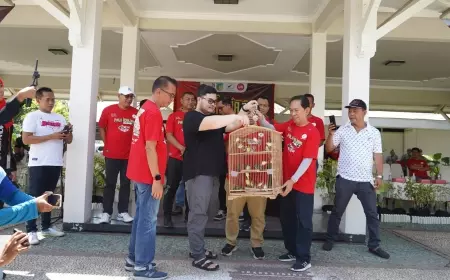 Bupati Kediri Komitmen Jaga Kelestarian Satwa Burung Melalui Piala Kerajaan Kediri Tiga