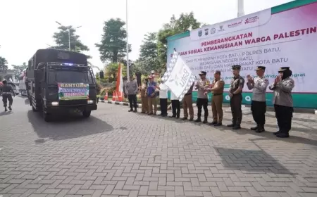 Pemkot Batu Berangkatkan Bantuan Kemanusiaan ke Palestina