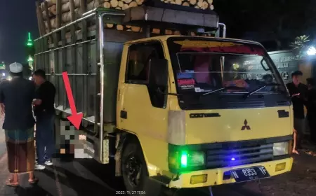 Siswa SMA Terlindas Truk Angkut Kayu di Raya Kencong, Jember
