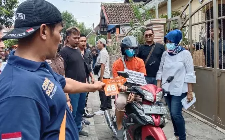 52 Adegan Rekontruksi Pembunuhan Randupintu Diwarnai Tangisan Keluarga Korban