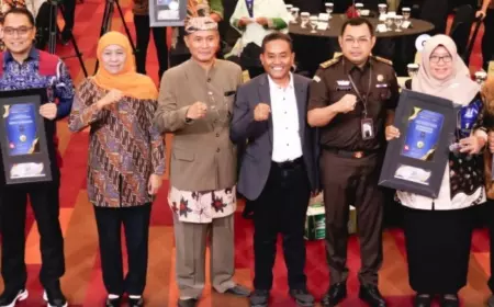Mampu Tekan Angka Stunting, Pemkab Pamekasan Terima Dua Penghargaan