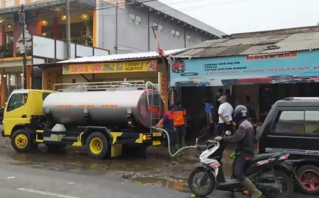 Akibat Sampah, Warga Pujon Lor Kebanjiran